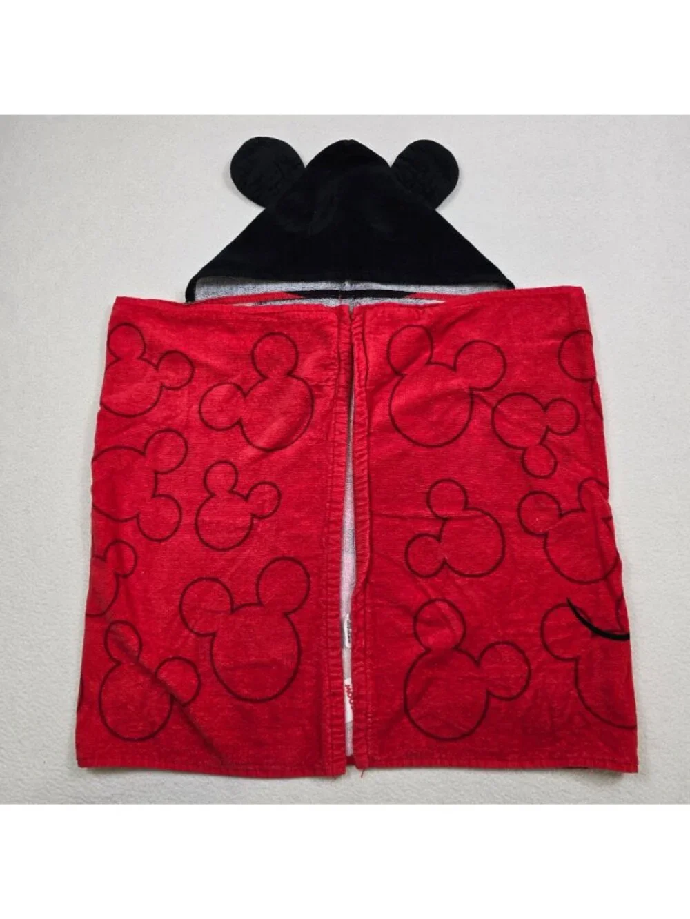 Disney Kids Hooded Towel Red Black Mickey Mouse Cotton Wrap With Ears Bath Beach